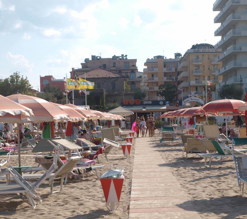 Residence T2 Ріміні Екстер'єр фото