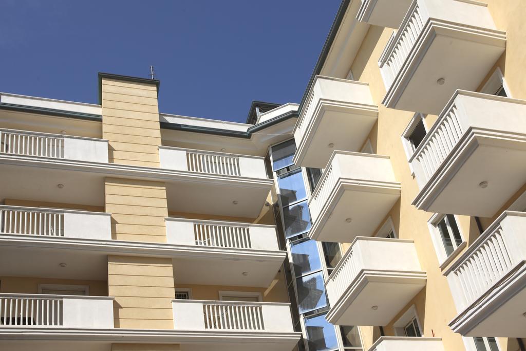 Residence T2 Ріміні Екстер'єр фото