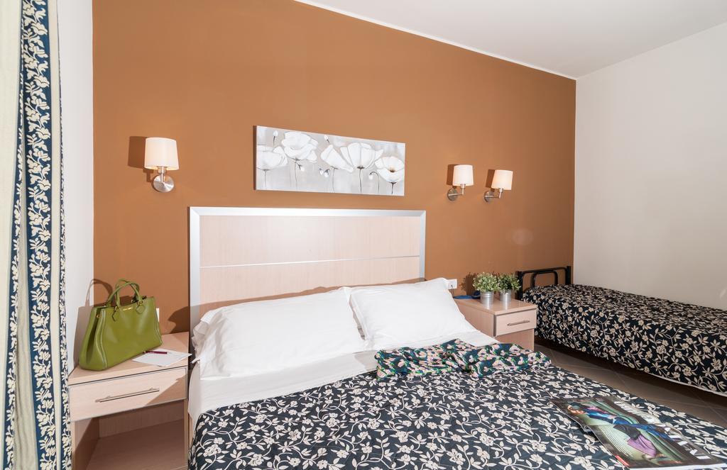 Residence T2 Ріміні Екстер'єр фото